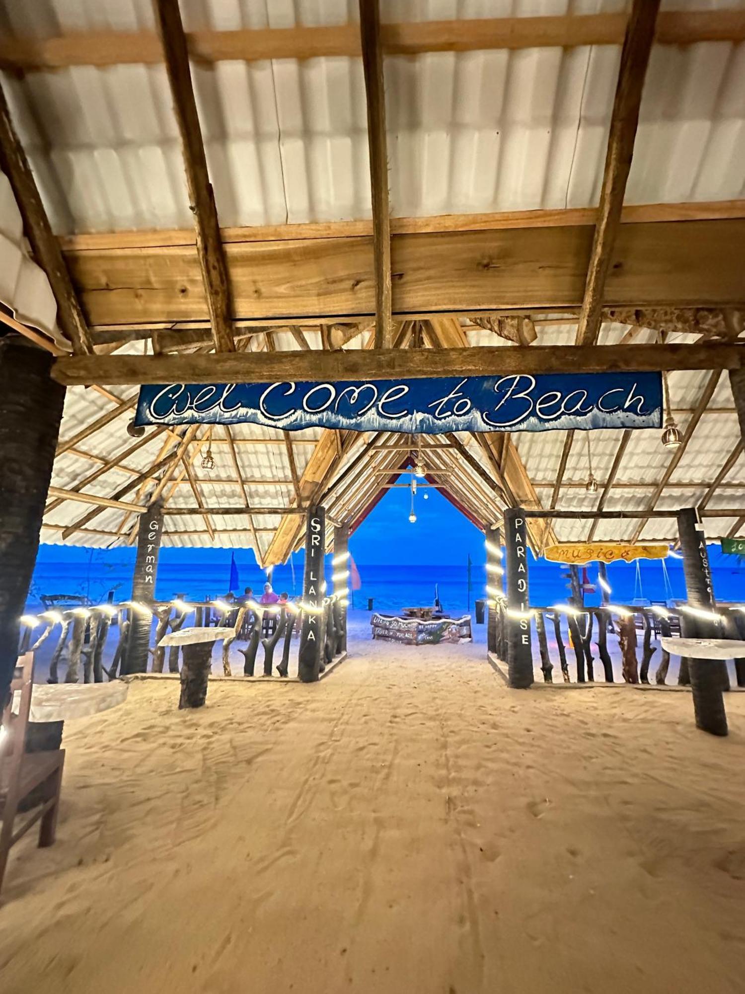 Surfing Beach Nilaveli تريكونامالاي المظهر الخارجي الصورة